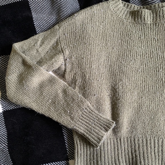 Green Knit Sweater - Picture 2 of 4